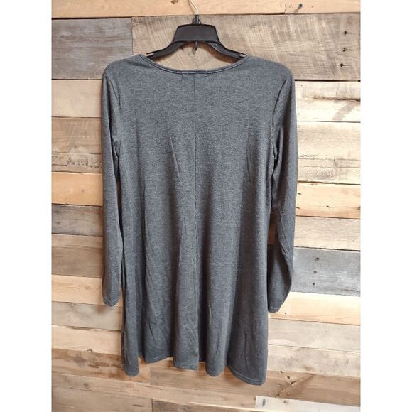NWT 5th & Love Medium (M) Heather Gray Swing Long Sleeve Criss Cross Chest Dress - Picture 3 of 3